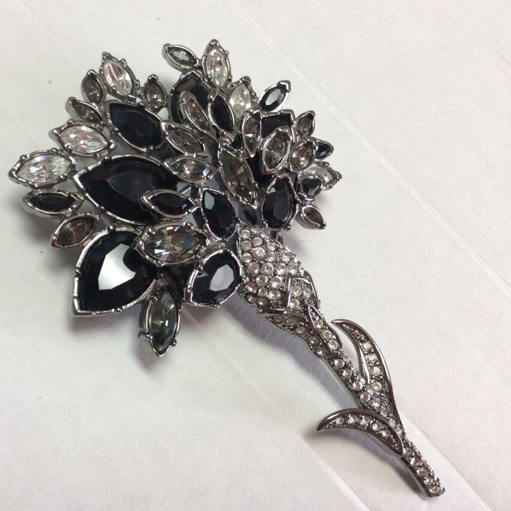 Swarovski Signed RARE Garden Collection Flower Brooch